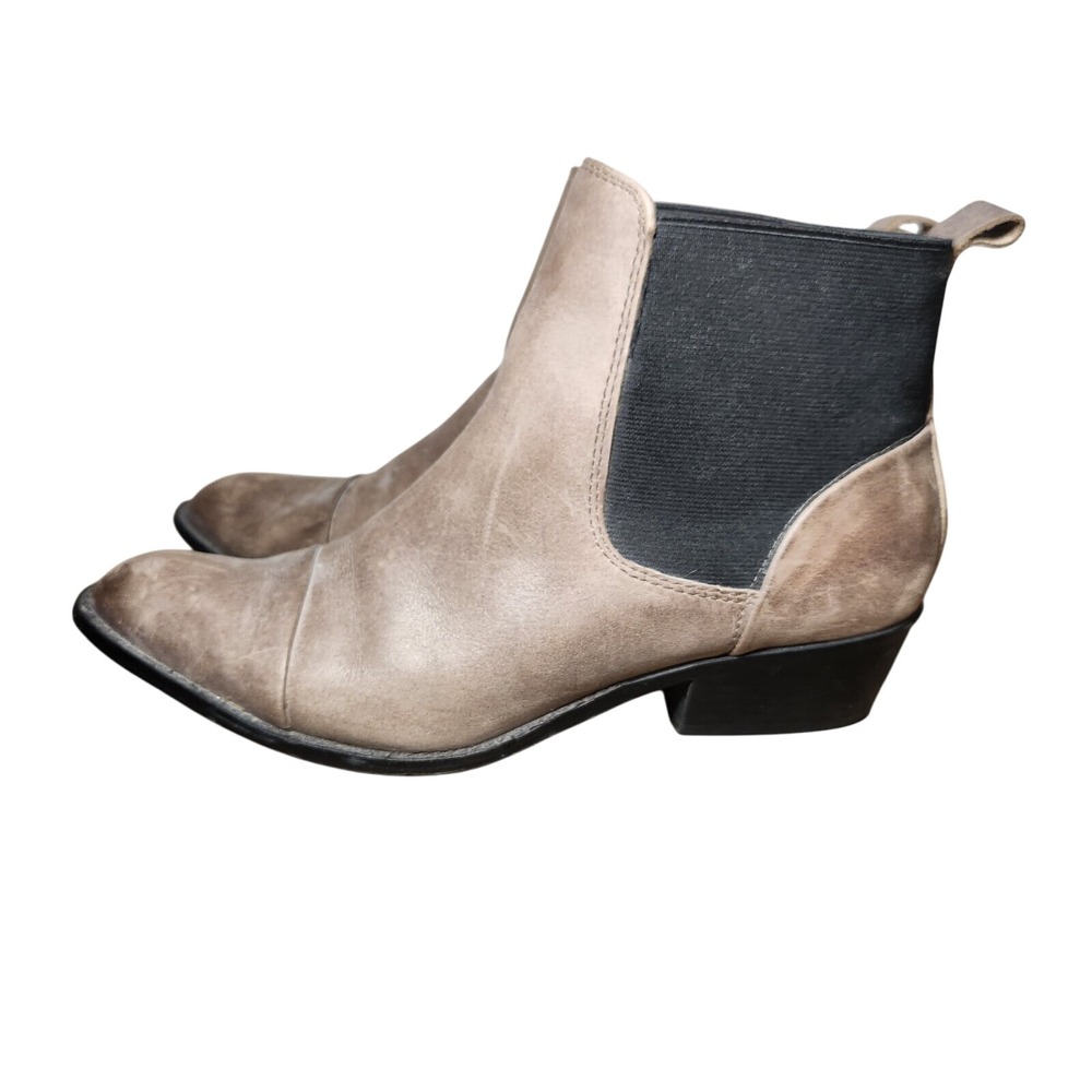 DV By Dolce Vita Women's Chelsea‎ Ankle Booties Taupe US Size 8